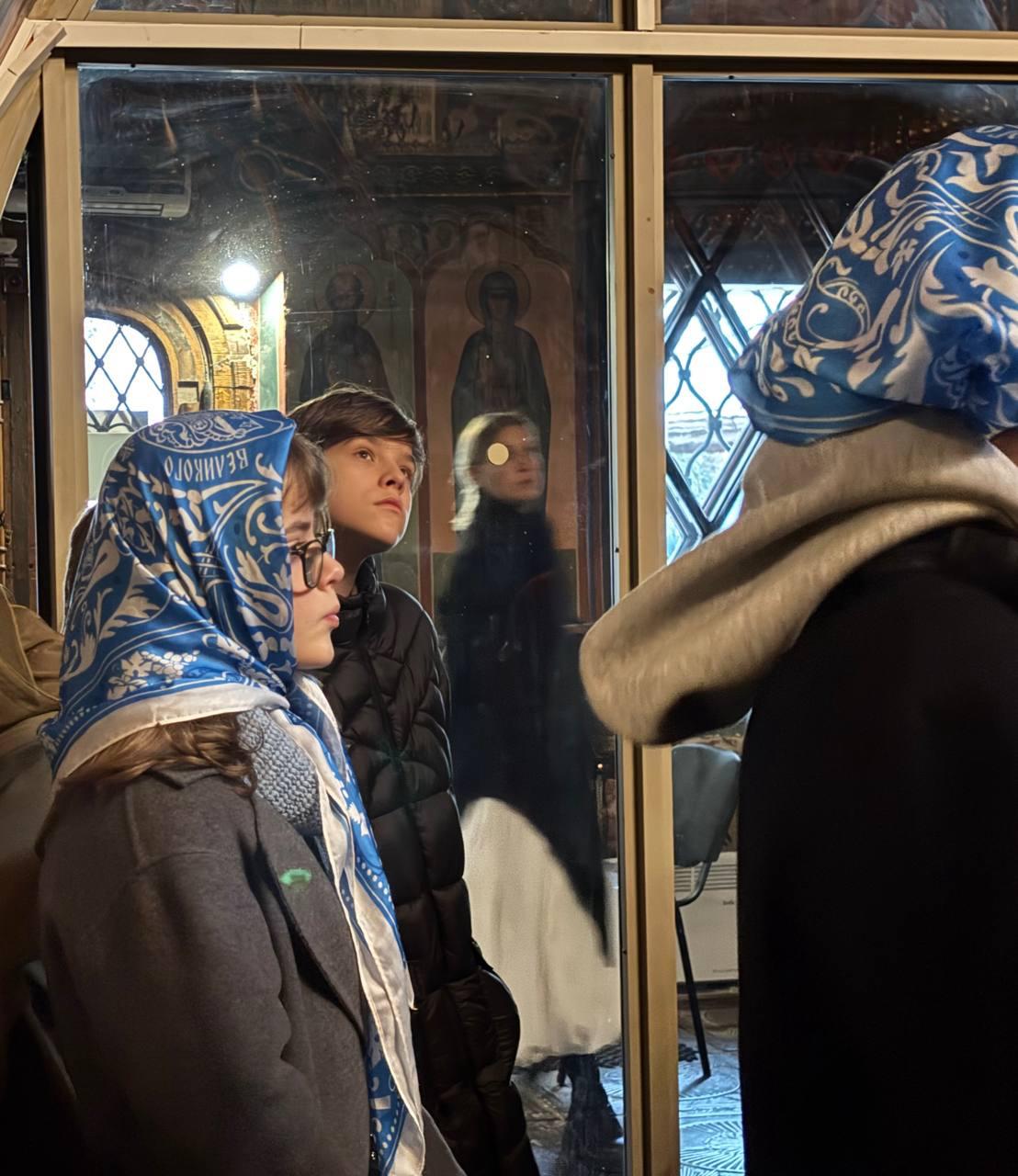 Экскурсия в храм Покрова Пресвятой Богородицы, что на Рву
