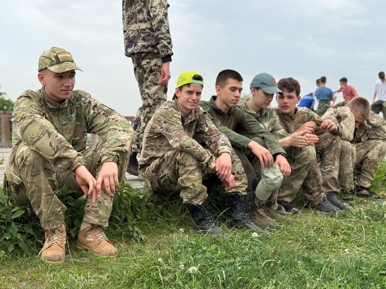 Кадеты на летних полевых сборах