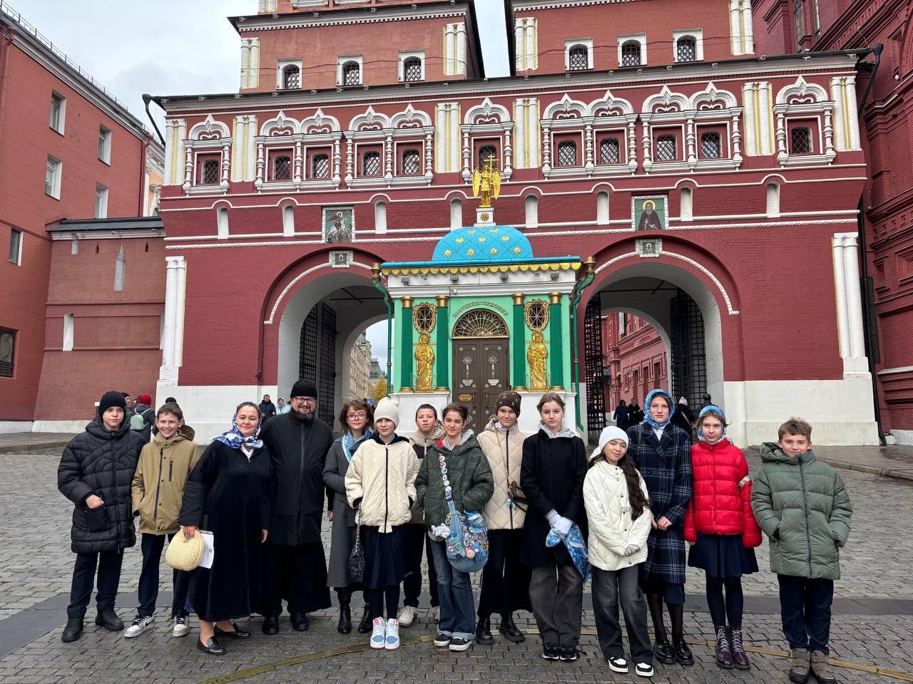 Экскурсия в храм Покрова Пресвятой Богородицы, что на Рву