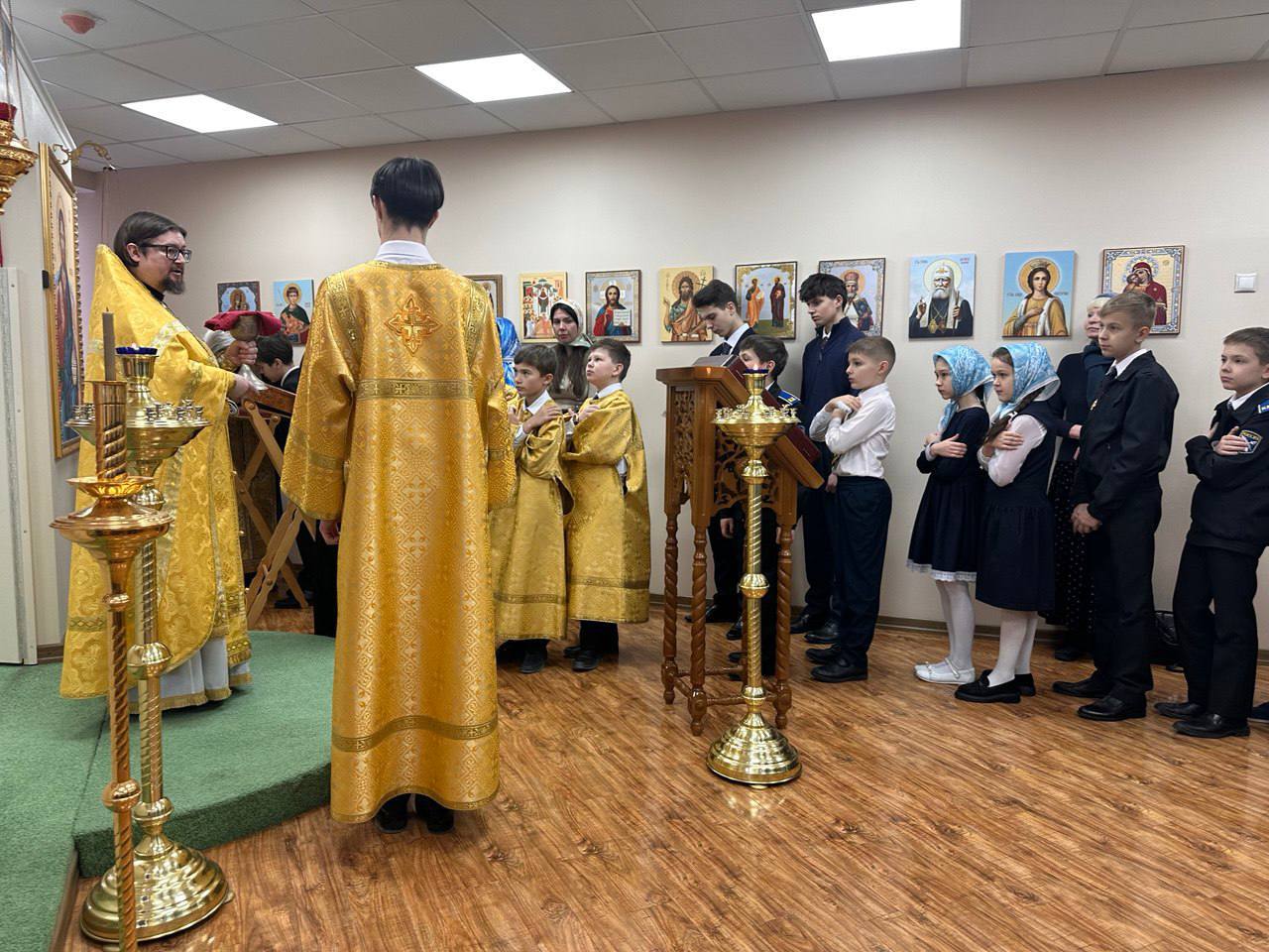 Божественная Литургия в домовом храме