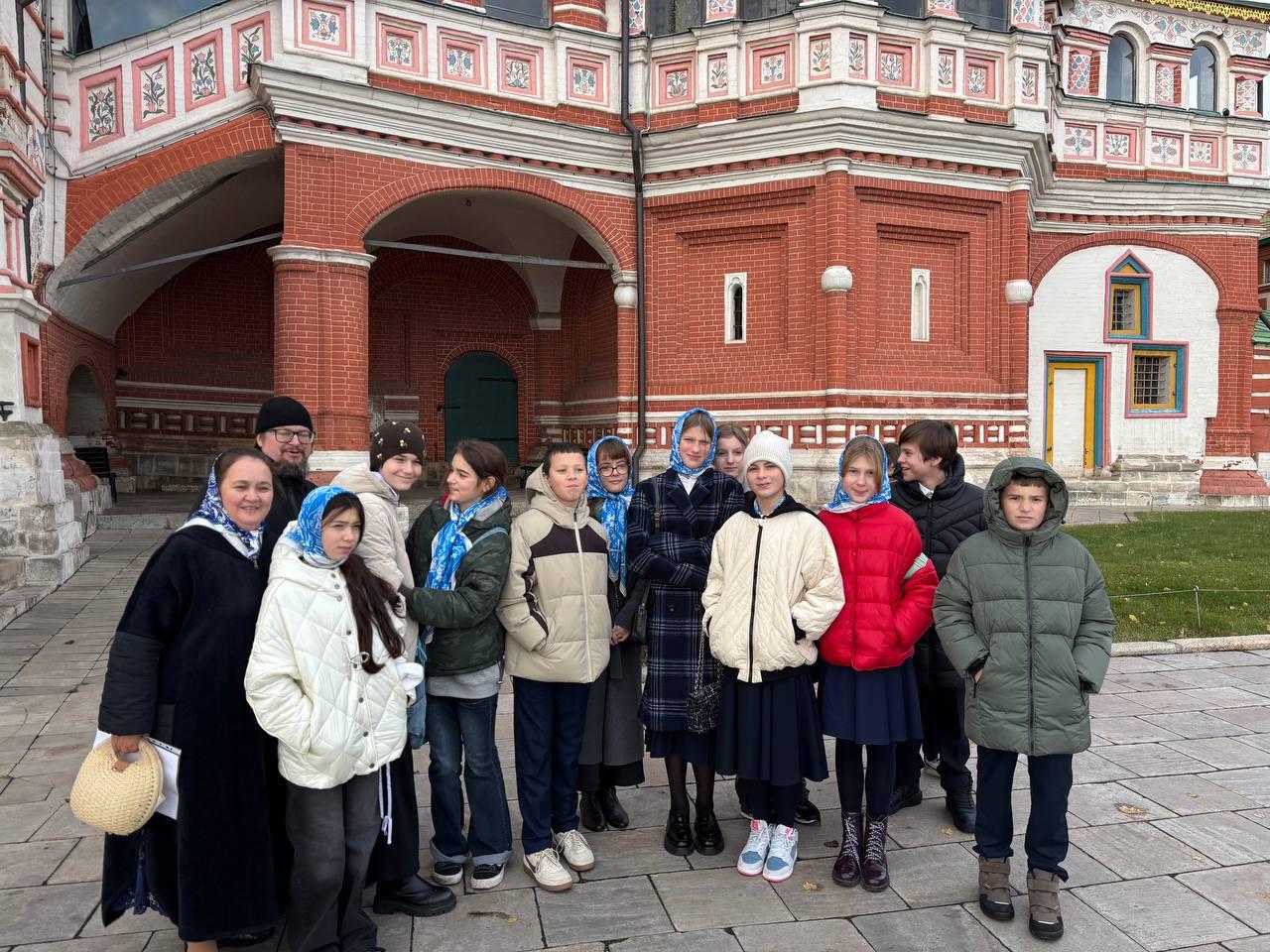 Экскурсия в храм Покрова Пресвятой Богородицы, что на Рву